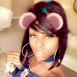 Meet your Posher, Tiffany